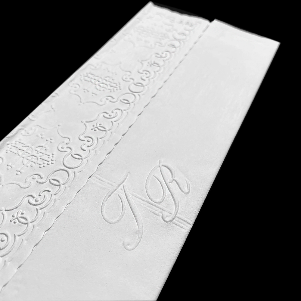 100 Toalhinhas Lavabo Trevo PERSONALIZADA + 1 Suporte em acrílico
