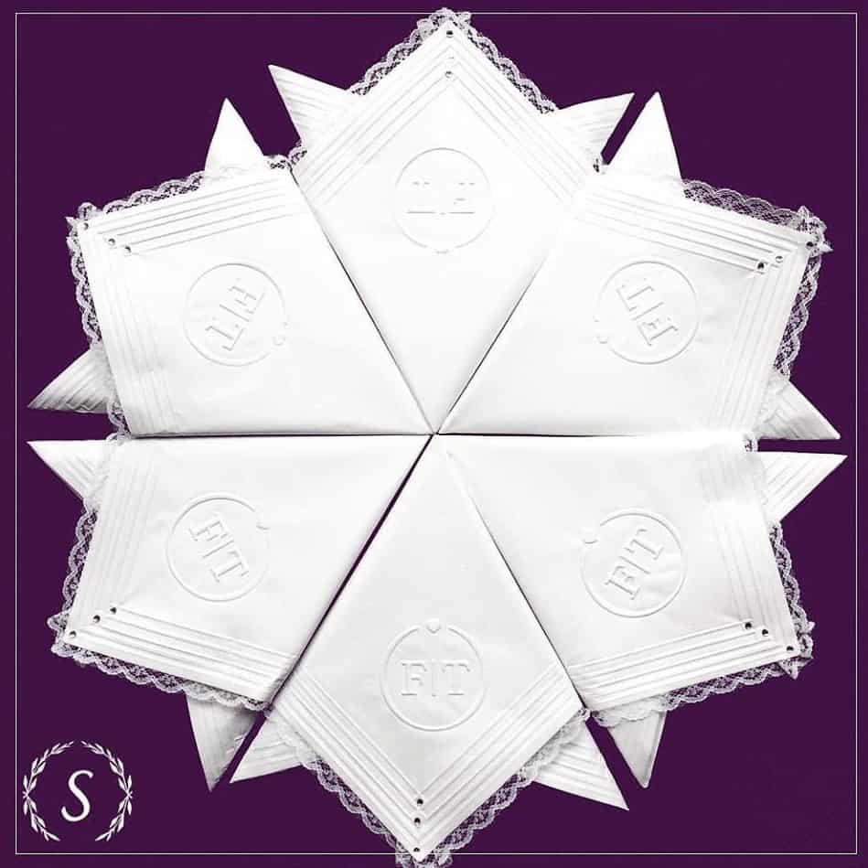 Guardanapo de Papel Strass e renda - Clássico 24x24