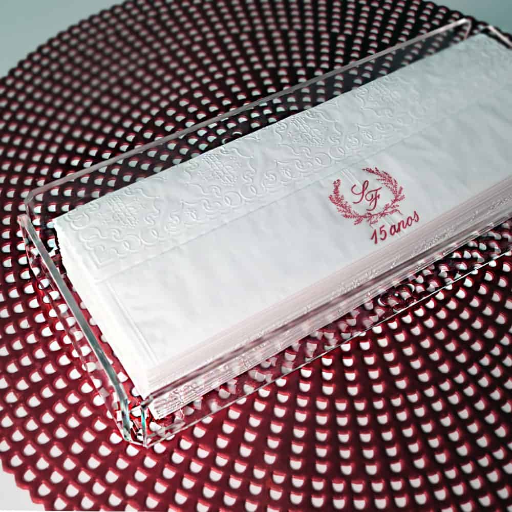 Kit 15 anos - 50 a 100 convidados - Guardanapos, Toalhas, Suporte - Linha Trevo